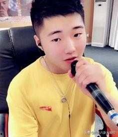 白小白快手个人资料,幽默风趣，人气爆棚的短视频红人